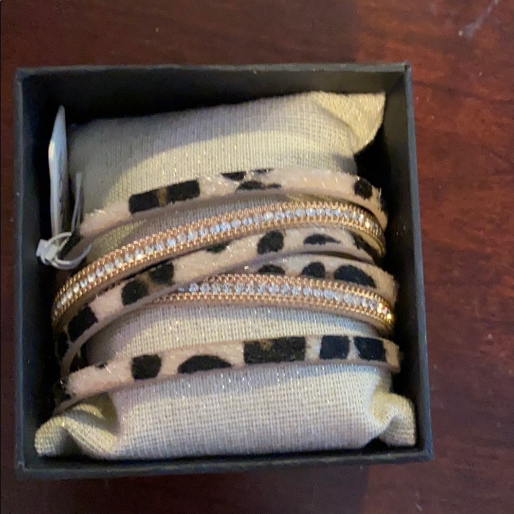 Leopard wrap bracelet